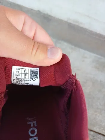 Used Saucony Guide 17 bike — image 2 of 6