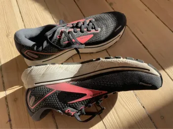 Used Brooks Laufschuhe bike — image 2 of 5