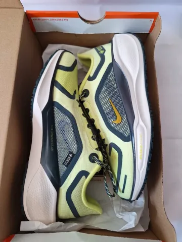 Used Nike Air Zoom Pegasus Running Shoes