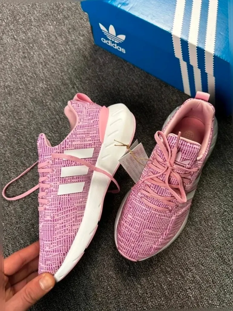 Used Adidas Swift Run 22 bike — image 4 of 6