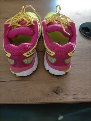 Used Asics Fluitfit bike — image 2 of 5