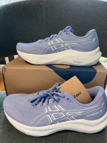 Asics GT-2000 14 bike de segunda mano — imagen 1 de 4