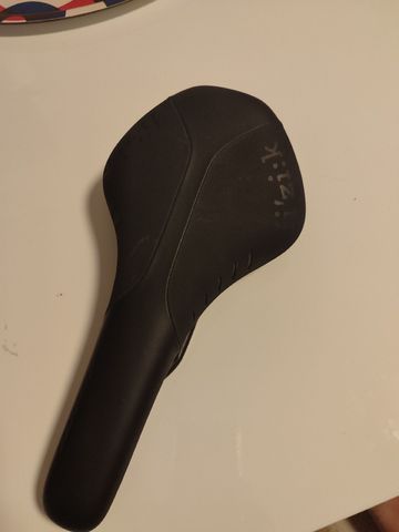 Used Fizik antares R7 2026 Saddles & Seatposts