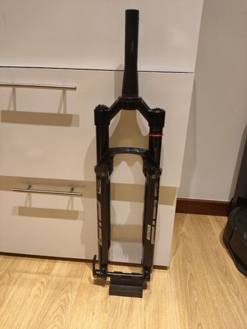 Rock Shox SID ULTIMATE SL 2024 Fork de segunda mano