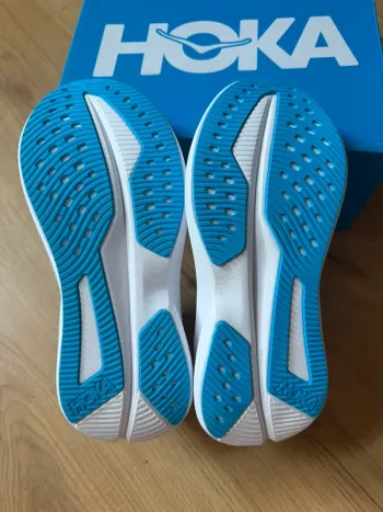 Used Hoka Mach 6 bike — image 3 of 4