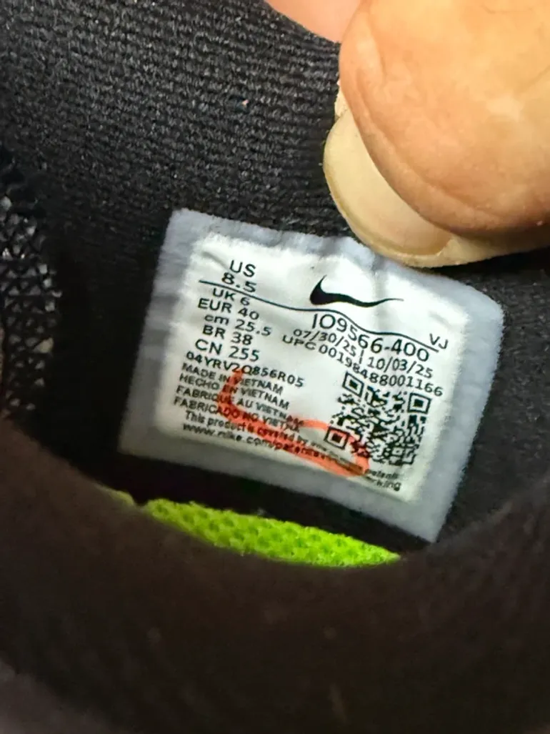 Used Nike Zoom Fly 6 bike — image 3 of 6