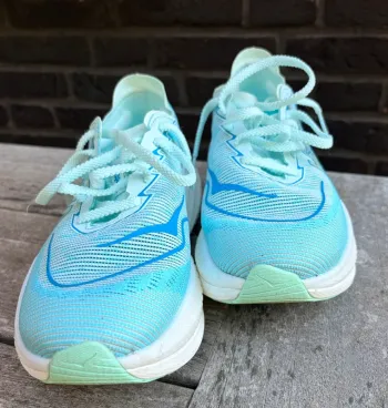 Hoka Mach X2 bike d'occasion — image 3 sur 6