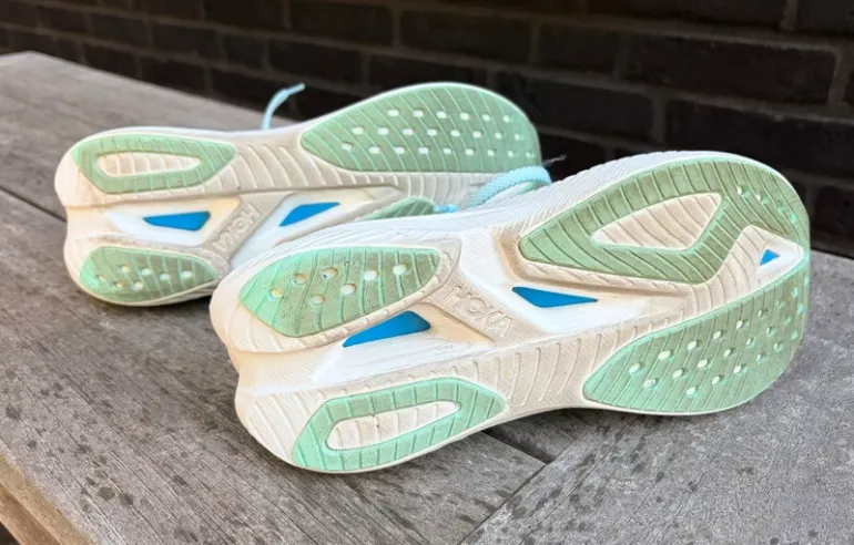 Hoka Mach X2 bike d'occasion — image 6 sur 6