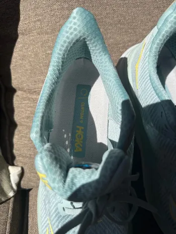 Hoka Clifton 9 bike d'occasion — image 2 sur 6