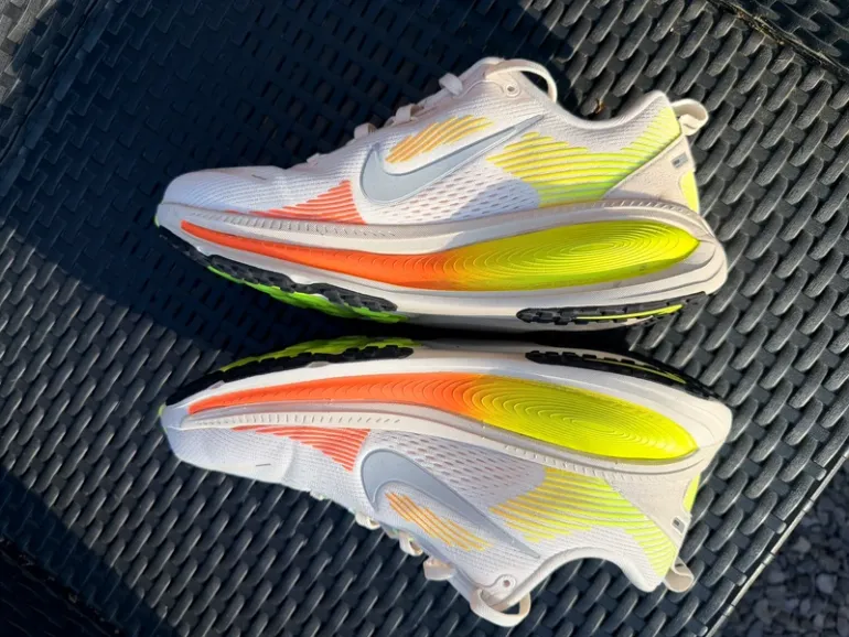 Used Nike Vomero 18 bike — image 2 of 7
