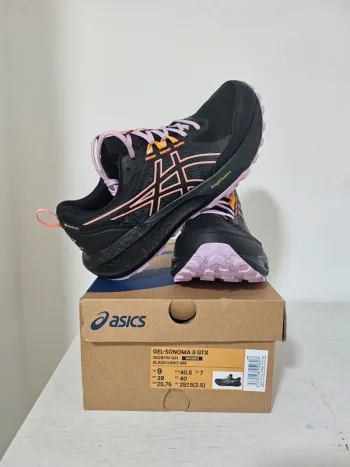 Used Asics Gel Sonoma 8 GTX bike — image 2 of 8