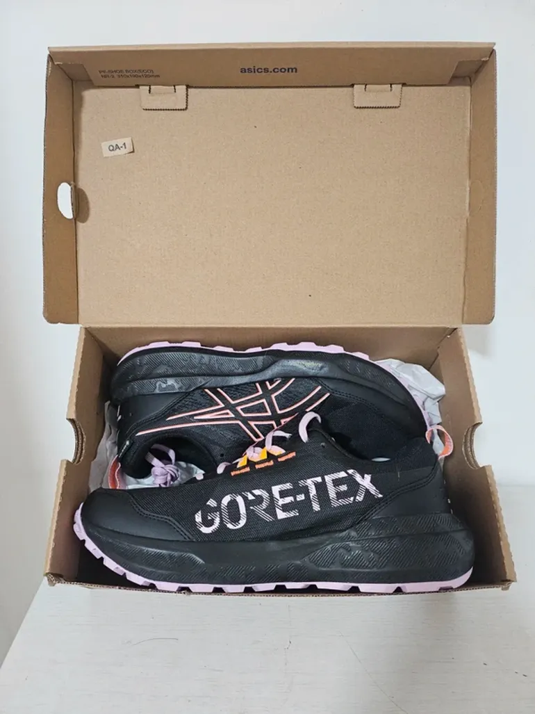 Used Asics Gel Sonoma 8 GTX bike — image 7 of 8