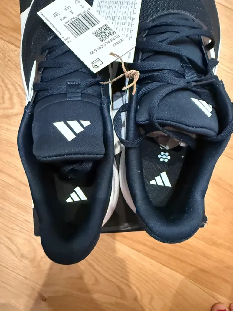 Used Adidas Runfalcon bike — image 3 of 4