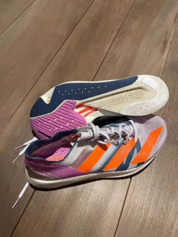 Käytetty Adidas Adizero Takumi Sen 8 bike — kuva 9 / 9