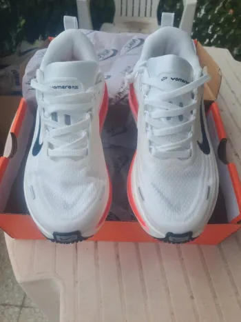 Used Nike Vomero Plus Run bike — image 3 of 7