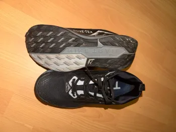 Pegasus Trail Gortex bike d'occasion — image 3 sur 5