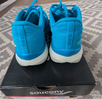 Used Saucony Kinvara 15 bike — image 2 of 5