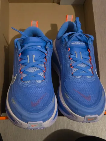 Used Saucony Vomero Plus bike — image 3 of 5