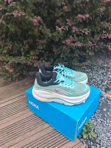 Hoka Bondi 9 Running Shoes de segunda mano