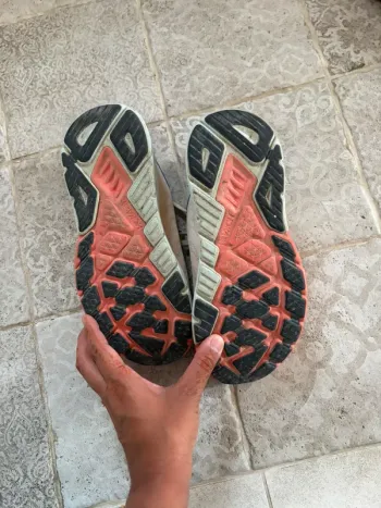 Used Hoka Running Shoes bike — image 2 of 4