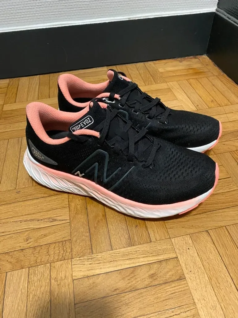 Used New Balance Fresh Foam X bike — image 3 of 4