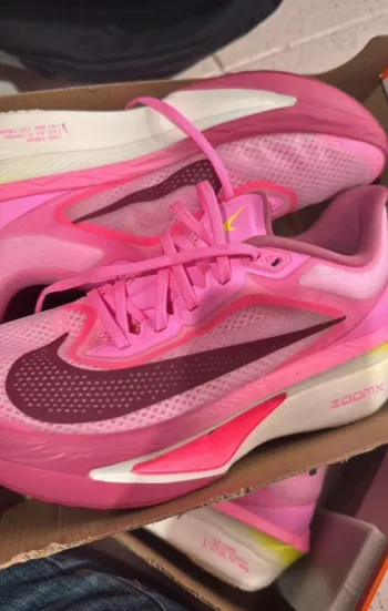 Used Nike Zoom Fly 6 bike — image 1 of 2