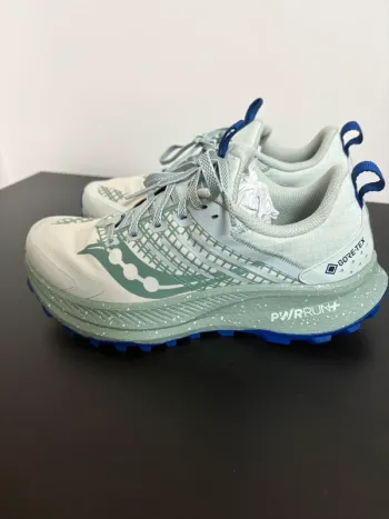 Used Saucony Trail Running Shoes Women bike — image 2 of 9