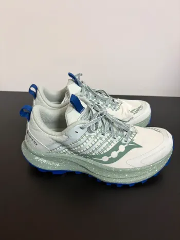 Used Saucony Trail Running Shoes Women bike — image 4 of 9