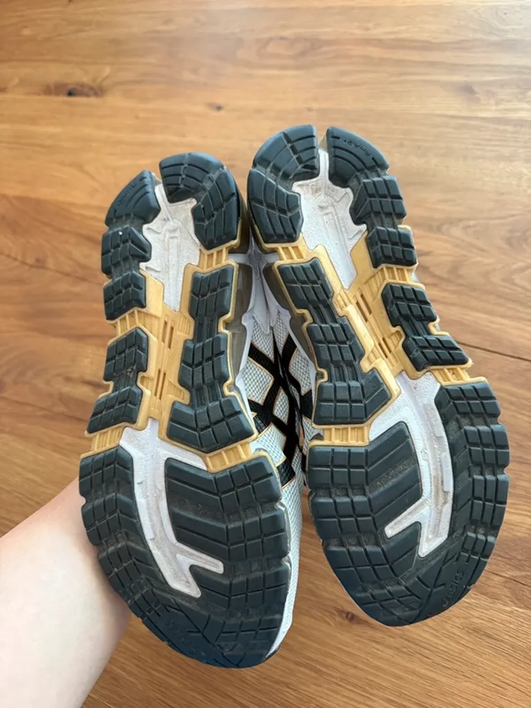 Käytetty Asics Gel-Quantum 360 bike — kuva 3 / 5