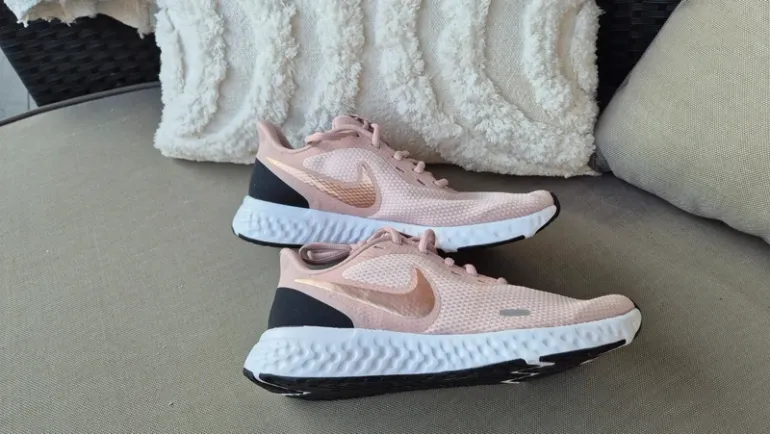 Použité Nike Turnschuhe bike — obrázek 6 z 14