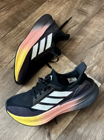 Gebrauchtes Adidas Ultraboost Light Boost bike — Bild 9 von 11