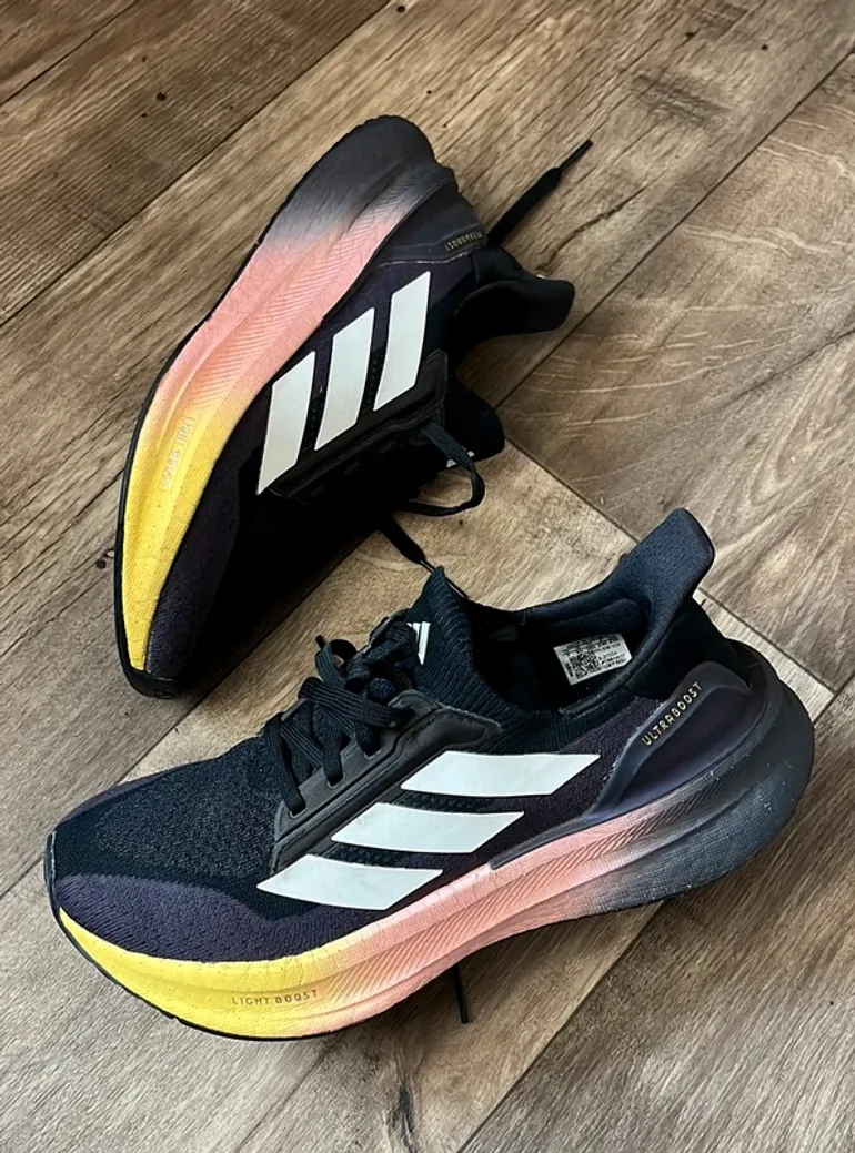 Gebrauchtes Adidas Ultraboost Light Boost bike — Bild 9 von 11