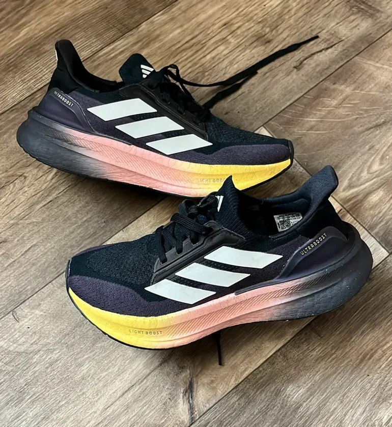 Gebrauchtes Adidas Ultraboost Light Boost bike — Bild 8 von 11