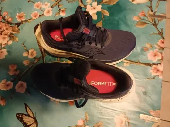 Käytetty Saucony Echelon 10 bike — kuva 1 / 4