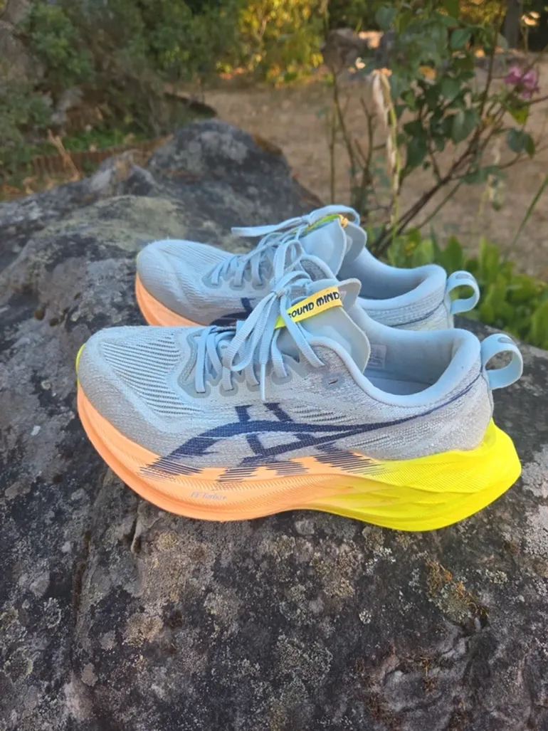 Used Asics Superblast Paris 2024 bike — image 3 of 5