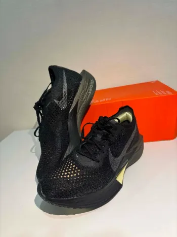 Gebrauchtes 100% Vaporfly Next 3 bike — Bild 2 von 15