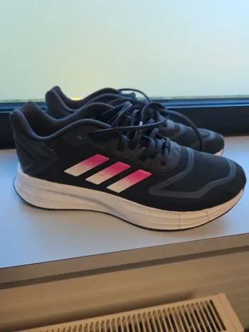 Used Adidas Running Shoes bike — image 2 of 4