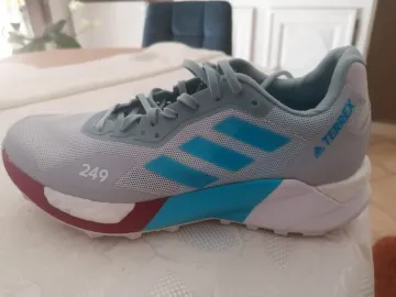 Used Adidas Terrex Agravic Ultra W Running Shoes