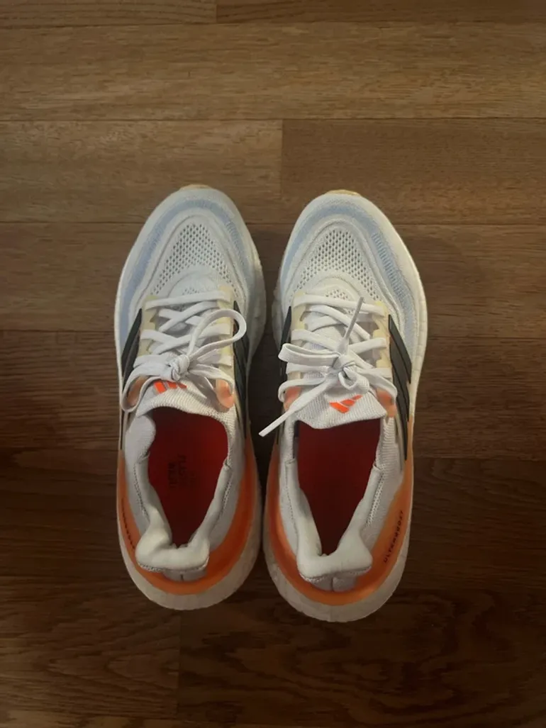 Adidas Running Shoes bike d'occasion — image 2 sur 6