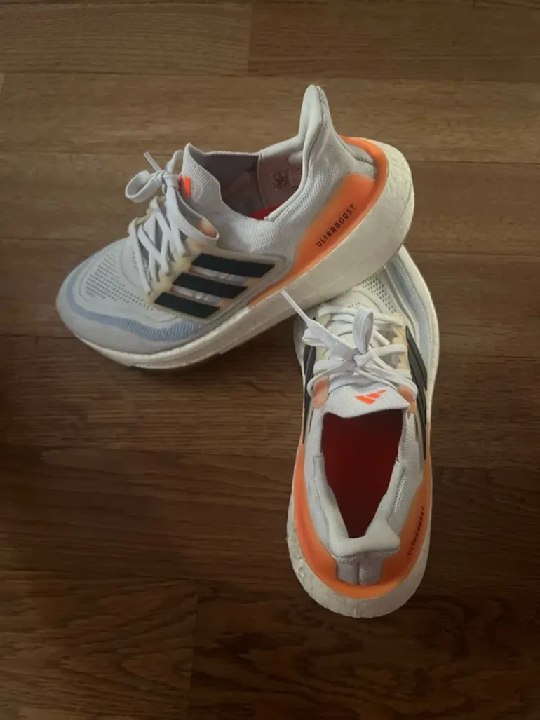 Adidas Running Shoes bike d'occasion — image 3 sur 6