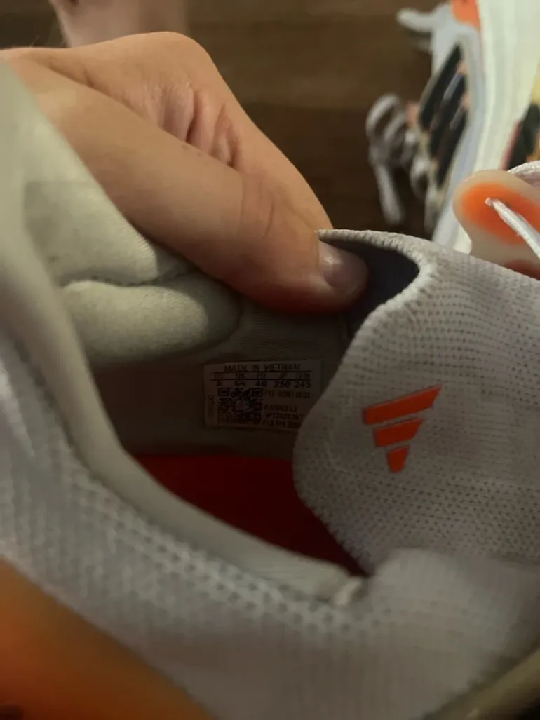 Adidas Running Shoes bike d'occasion — image 6 sur 6