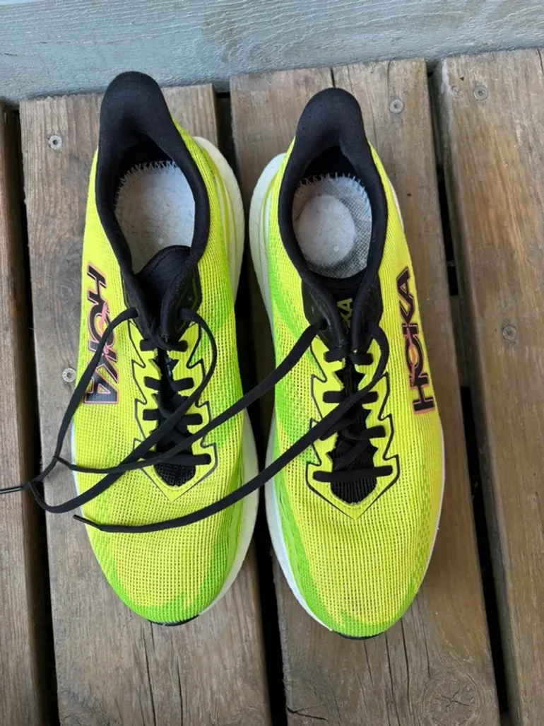 Used Hoka Mach x3 bike — image 2 of 5
