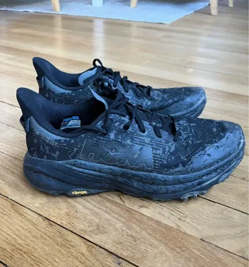 Used Hoka Speedgoat GTX bike — image 1 of 5