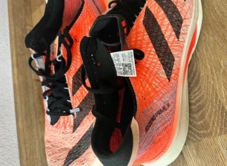 Käytetty Adidas Adizero Prime X bike — kuva 2 / 3