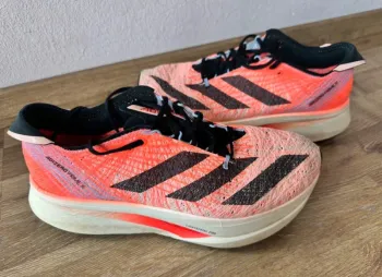 Käytetty Adidas Adizero Prime X bike — kuva 1 / 3