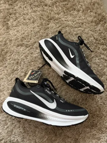 Used Nike Vomero 18 GTX Coretex bike — image 2 of 5