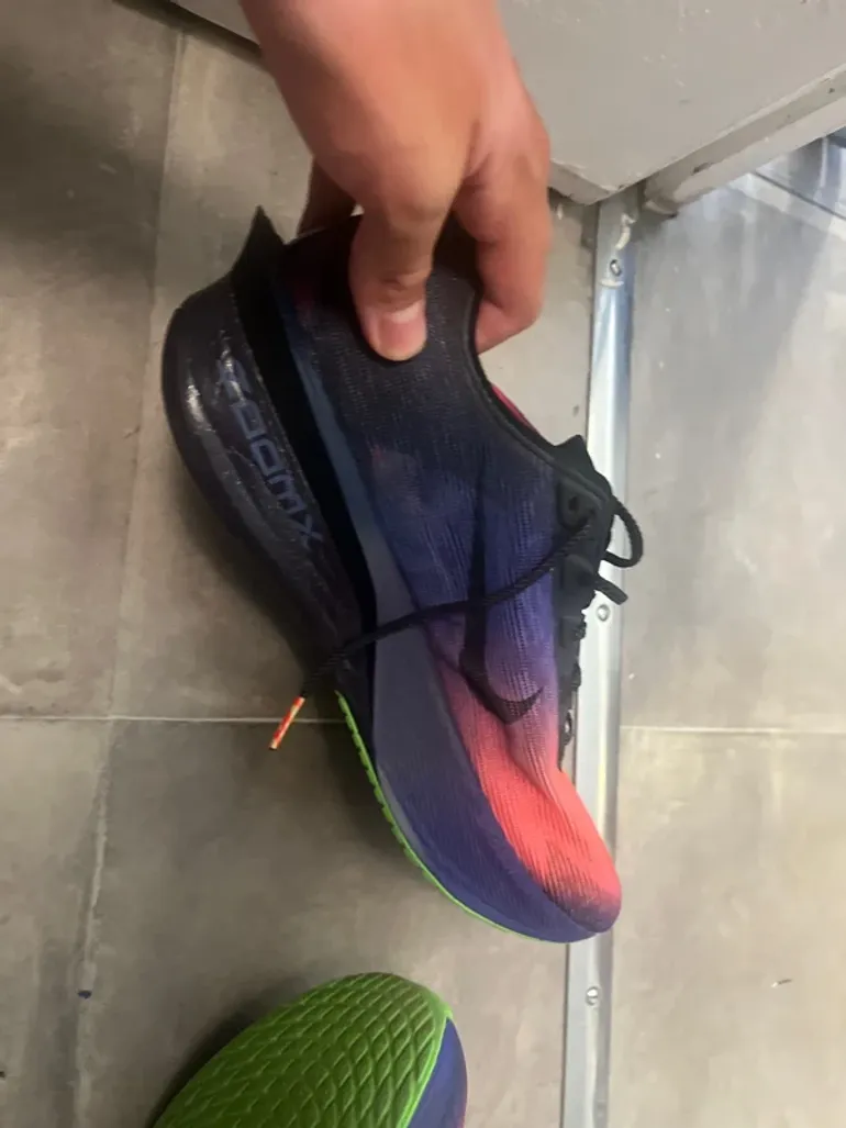 Použité Nike Vaporfly 4 Glam bike — obrázek 7 z 9