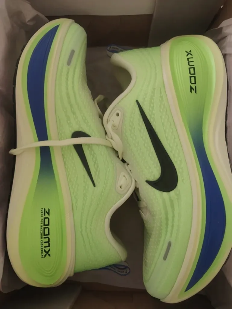 Použité Nike Vomero Plus bike — obrázek 1 z 4