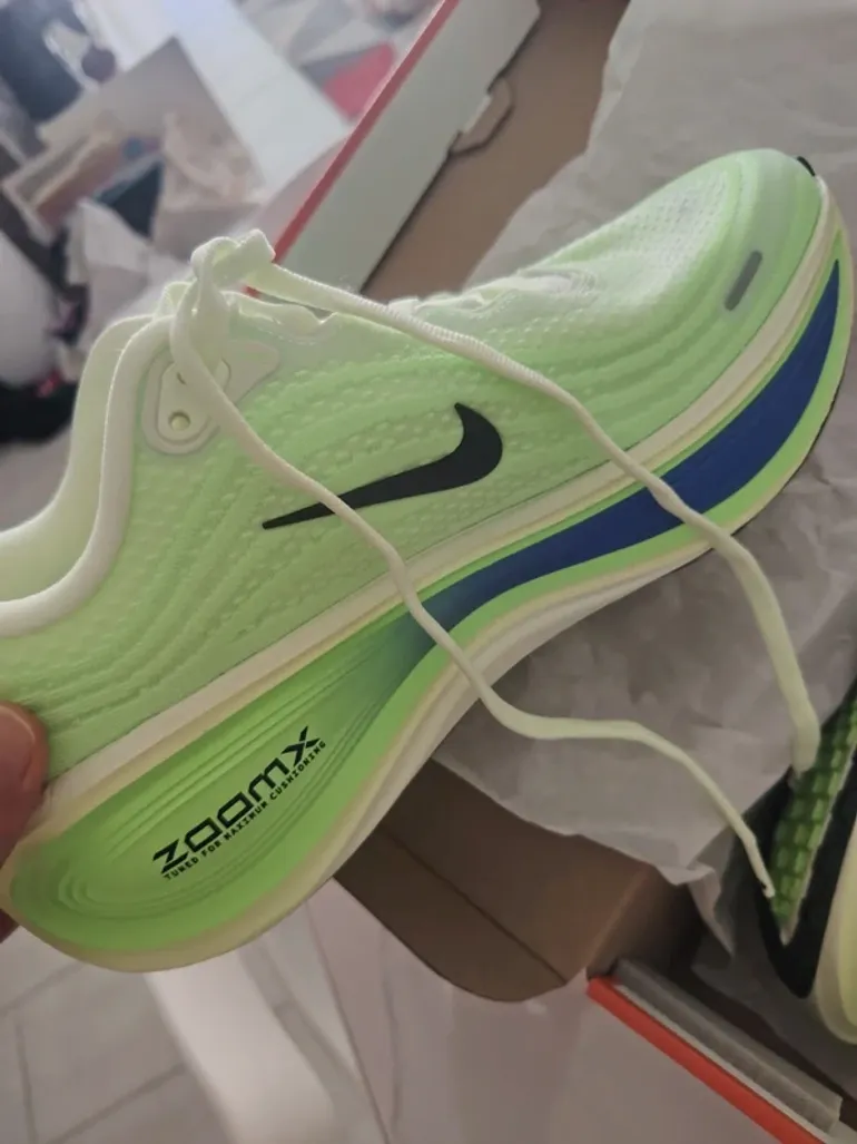 Použité Nike Vomero Plus bike — obrázek 2 z 4