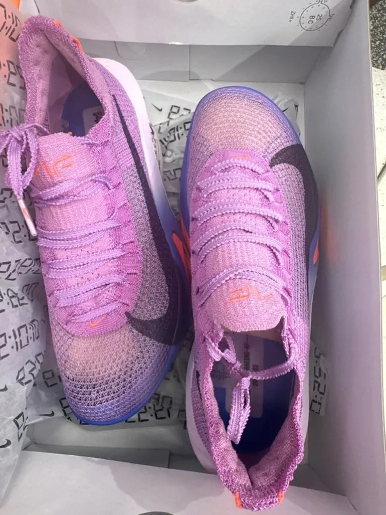 Used Nike Air Zoom Alphafly Next 3 bike — image 2 of 5